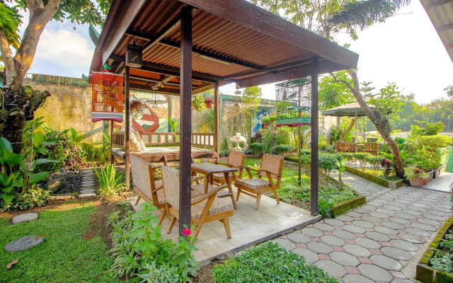 OYO 1355 Griya Wismono Homestay