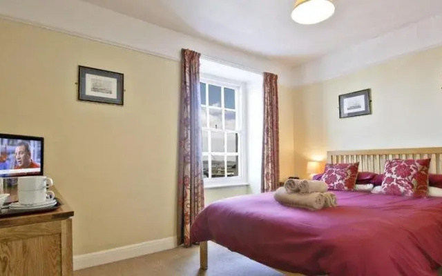 Seaview Inn