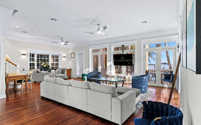 Luxe Beachfront Villa