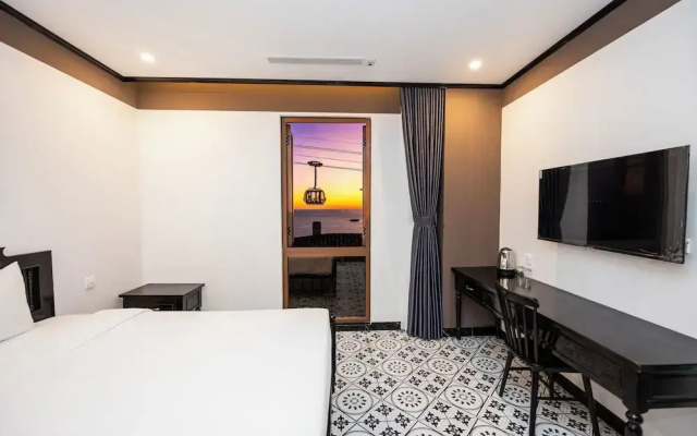 Thala Hotel Sorrento