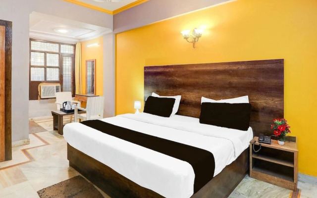 Super Deluxe Room Munshipuliya Vibrant