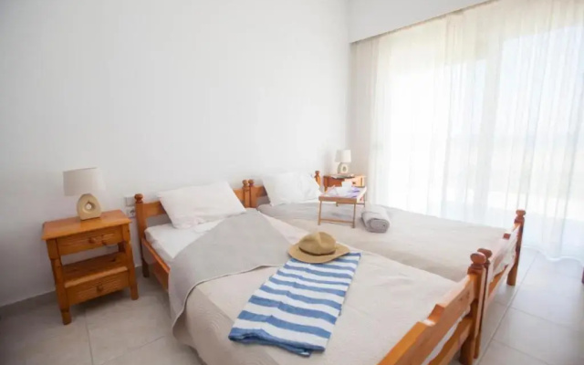 Kamiros Apartment