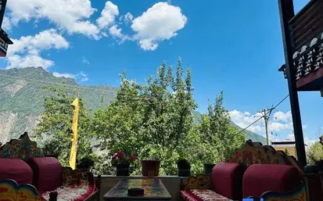 Uncle A're Tibetan Guesthosue
