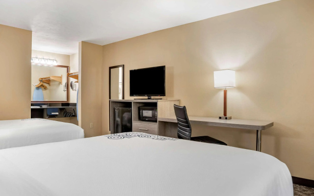 Best Western Apalach Inn