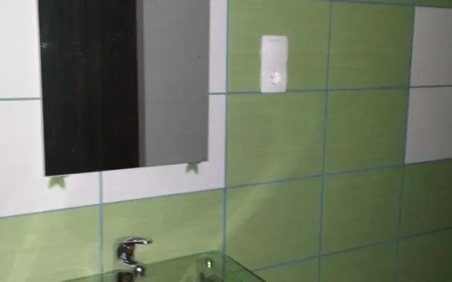Vivien Balatoni Stúdió Apartmanok