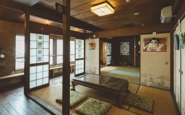 Hatago FLAGS - Hostel