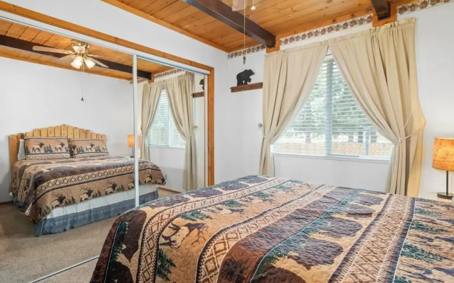 Lazy Bear Cabin