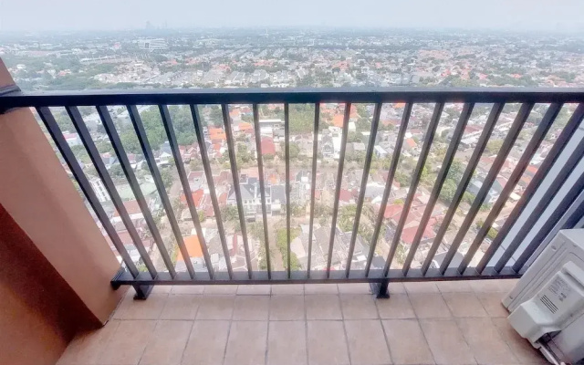 Comfy 1Br Apartment At Tamansari Bintaro Mansion