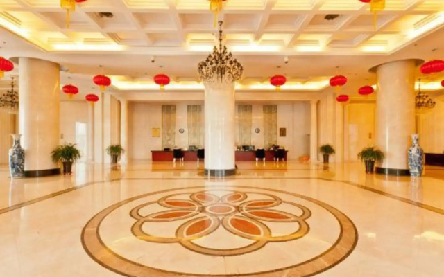 Bazhou Media Hot Spring Hotel