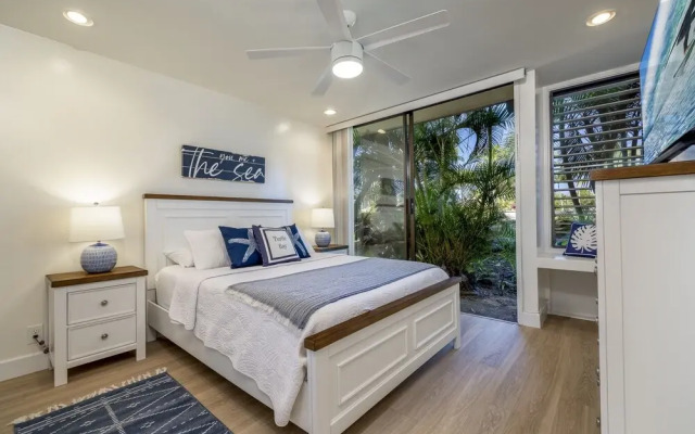 Kuic146w 1 Bedroom Condo by RedAwning