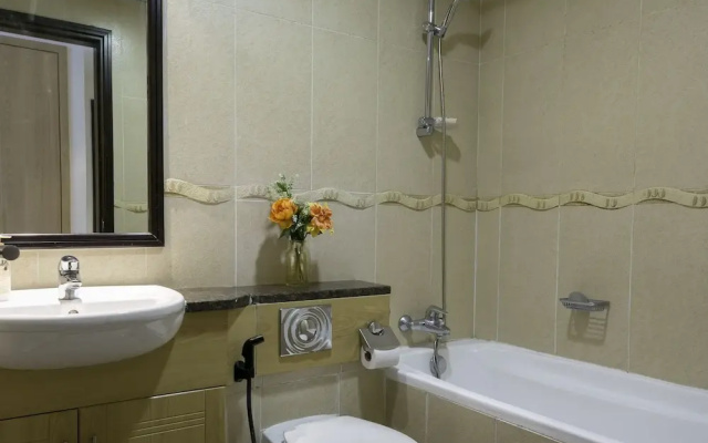 One Perfect Stay - Goldcrest Views 1