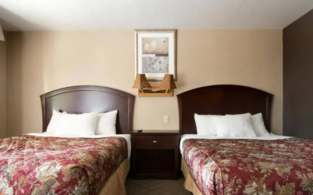 OYO Hotel Medford North OR