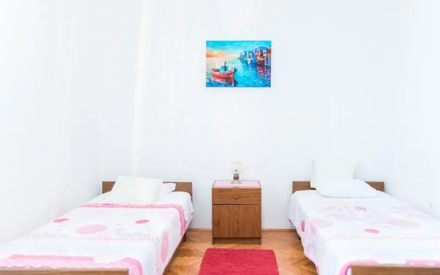 Apartment Mirjana