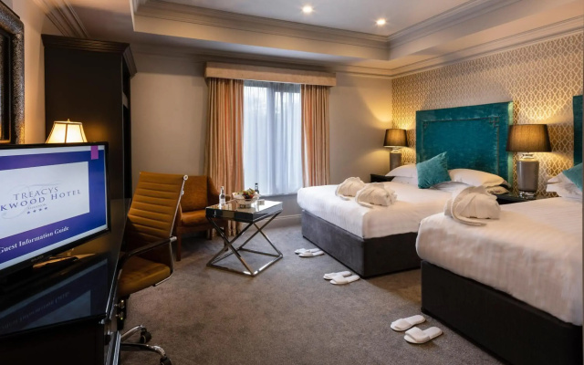 Treacys Oakwood Hotel