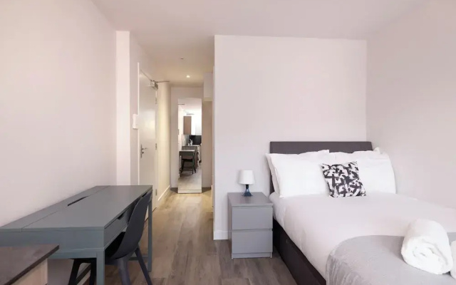 JOIVY Chic Studio near Holyrood Park