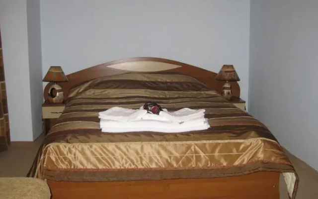 Rudi Family Hotel