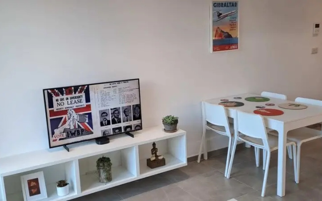 E1 Suites - Hosted by Sweetstay