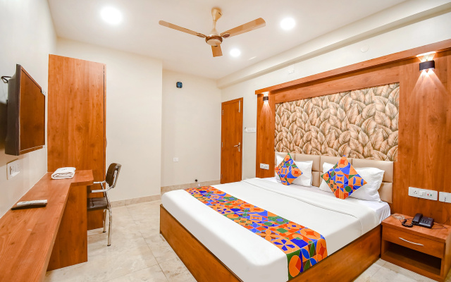 FabHotel Dreamworld Residency