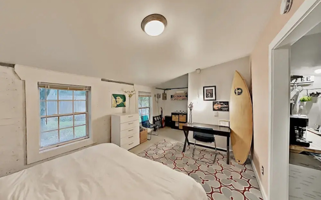 1714bouh 3 Bedroom Home