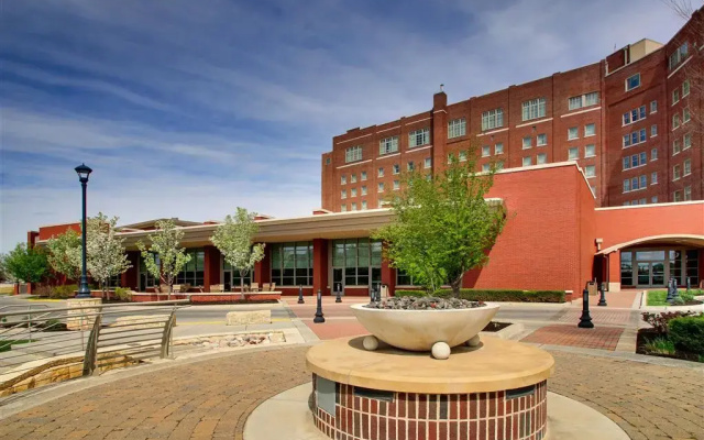 Drury Plaza Hotel Broadview - Wichita