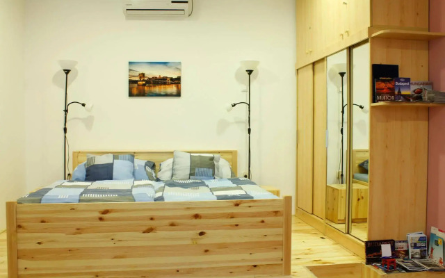 Katona Apartments