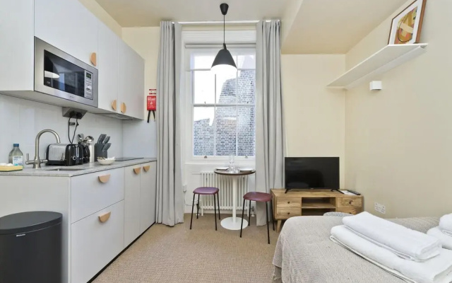 Cosy Studio in Popular NW London Area
