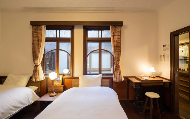 Inase Otsu Machiya Bed & Breakfast