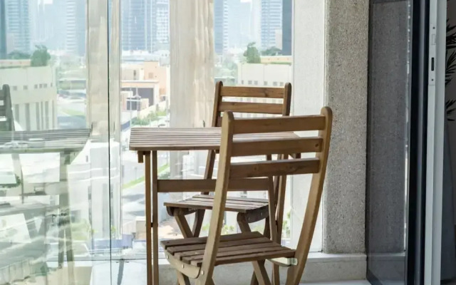 Vibrant 2BR By Burj Khalifa Gym/pool by Belvilla