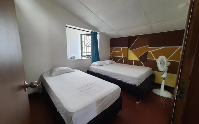 casa hostal chios 2
