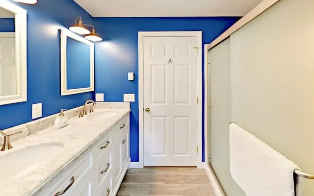 40 Epanow Rd Home