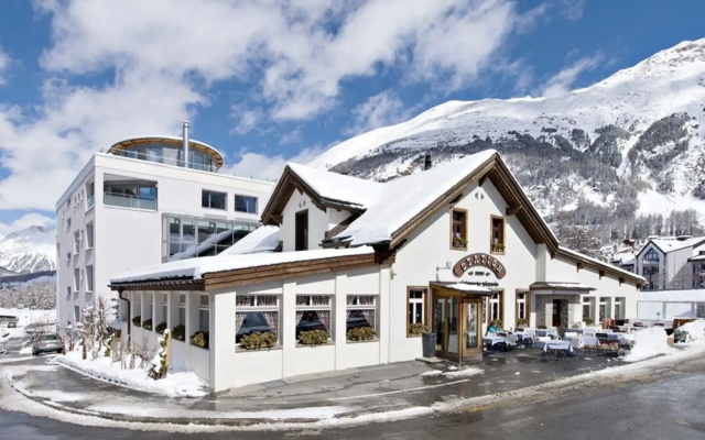 Hotel Station