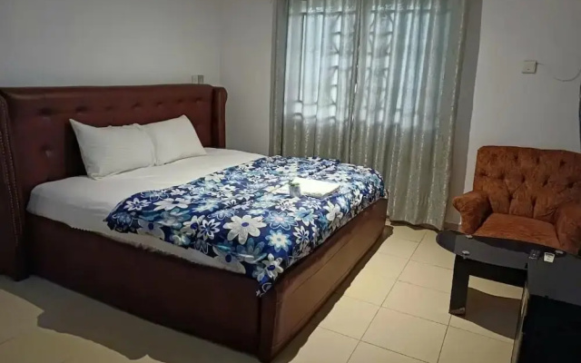 AP Luxury Inn