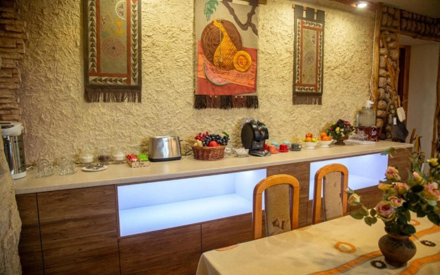 Ethno Hotel Osh (Этно Ош)