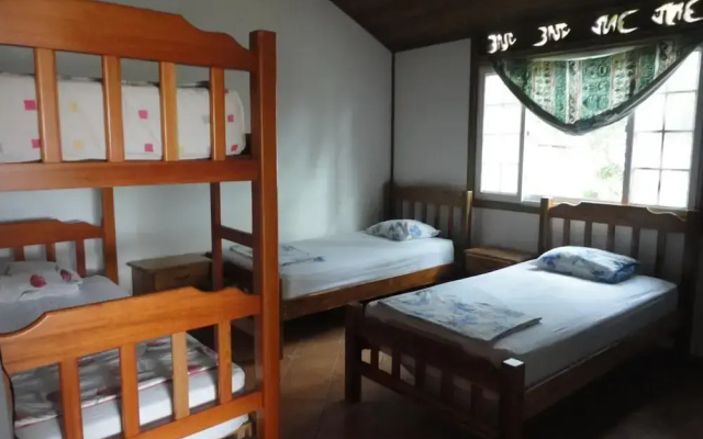 Spanish by the Sea - Bocas - Hostel