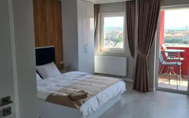 Modern Studio