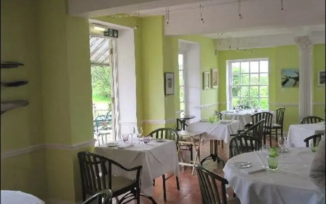 The Old Passage Inn