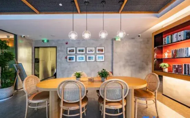 TRUE GO HOTEL (Beijing Jianguomen CBD Branch)