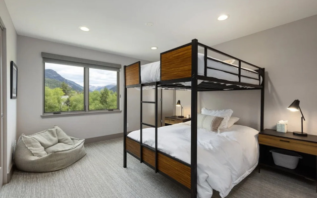 Keystone Adventures Basecamp 4 Bedroom Townhouse