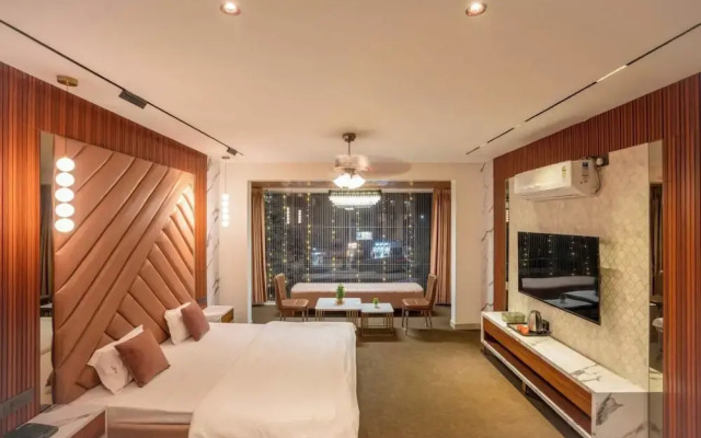 Majestic Inn