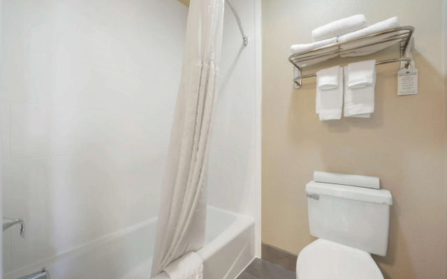 Best Western Plus Wenatchee Downtown Hotel