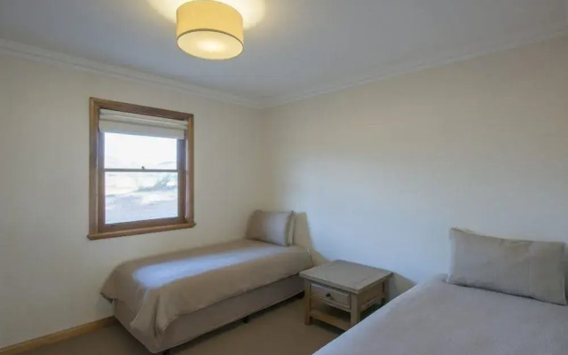 Flinders Bush Retreats
