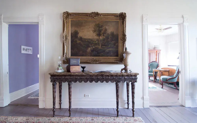 Munzesheimer Manor Bed & Breakfast