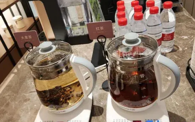 Homeinn Plus (Dalian KuiYing Masion Labour Park Hotel)