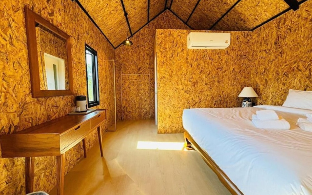 TAVANA Residence