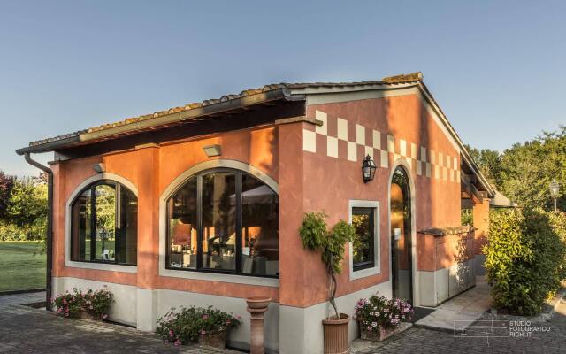 Отель Tenuta I Massini Италия, Эмполи - отзывы, цены и фото номеров - забронировать отель Tenuta I Massini онлайн вид на фасад