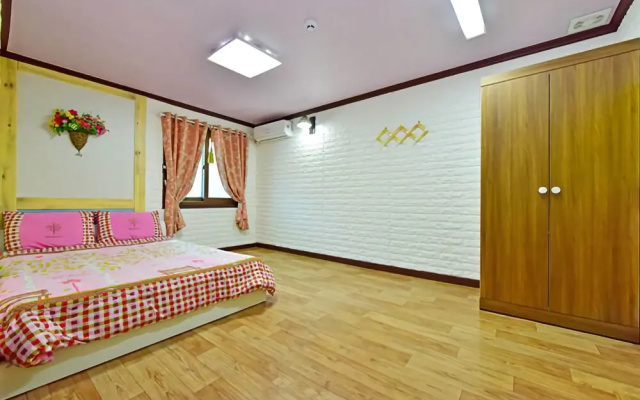 Jeongseon Starry Nara Pension