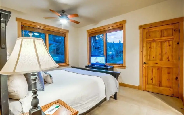 Aspen Lodge 4205