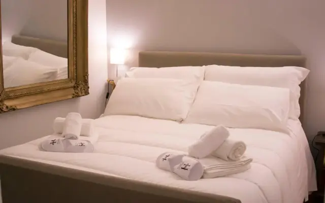 Hemeras Boutique House Aparthotel Roma Centro 2
