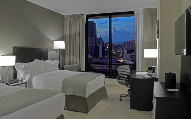 Holiday Inn Panama