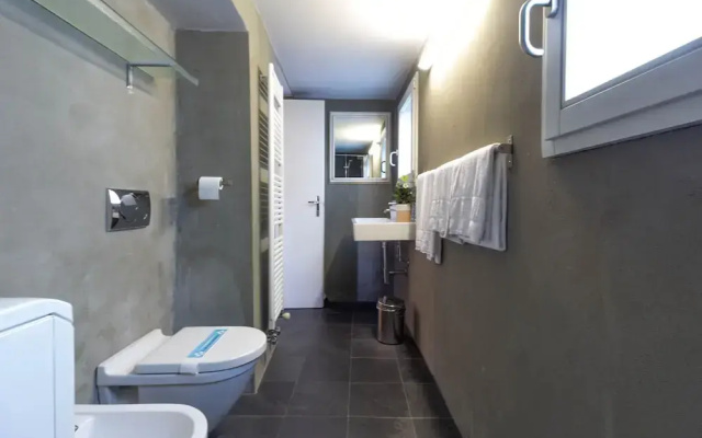 Mamma Ciccia Holiday Home - La Tour Orange Varenna